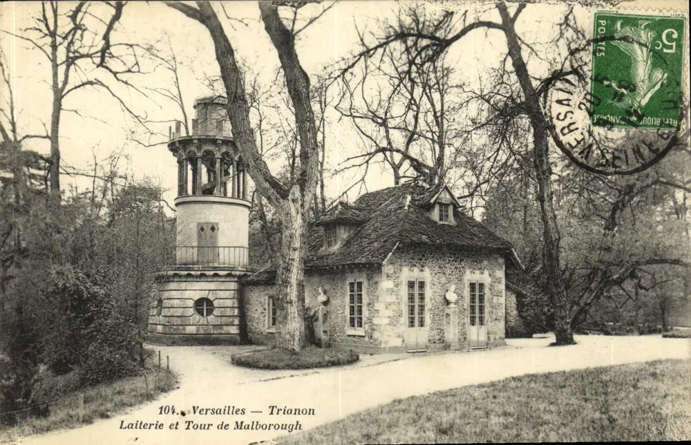 Versailles — Trianon — Käserei und Malborough-Turm — Héliotypie A. Bourdier - Vorderseite