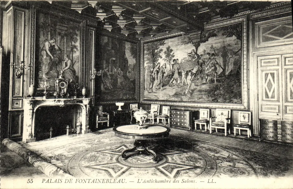 Schloss Fontainebleau — Die Vorhalle der Salons — LL. - Vorderseite