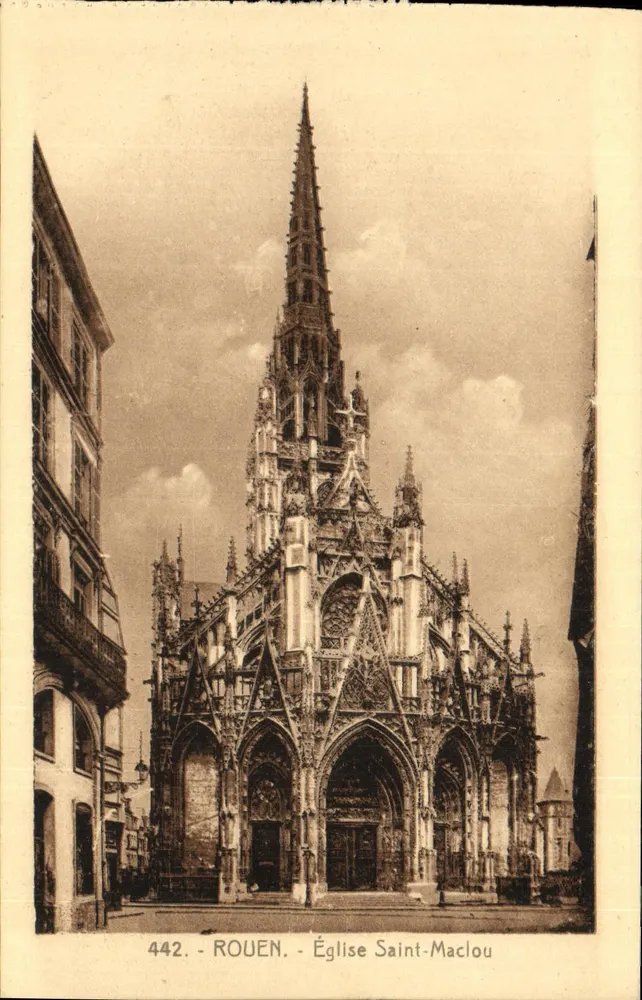 Rouen - Igreja de São Maclou — vista da fachada gótica com seu campanário com ponta de flecha - Frente