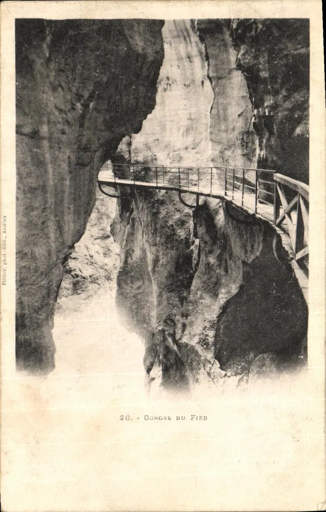 Gorges do Fier — Vista do ponte suspensa — Pitter, fot. edit. Aunecy, n°26 - Frente