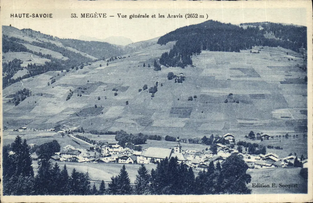 Megève — Vista geral e os Aravis (2652 m) — Edição E. Socquet - Frente