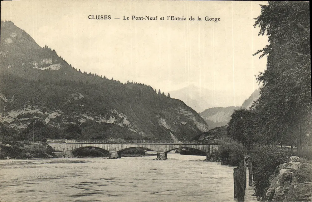 Cluses — Der Neubrücke und der Eingang zur Schlucht - Vorderseite