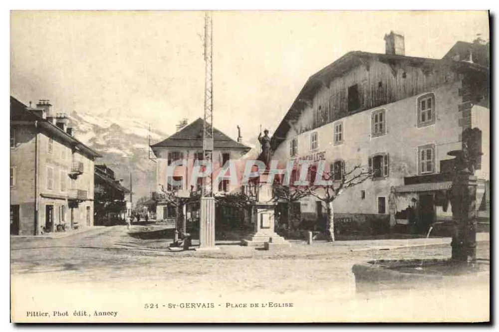 St-Gervais - Piazza dell'Chiesa — vista della piazza con fontana e edifici — Piltier, Fot. edit., Annecy, n° 524 - Recto