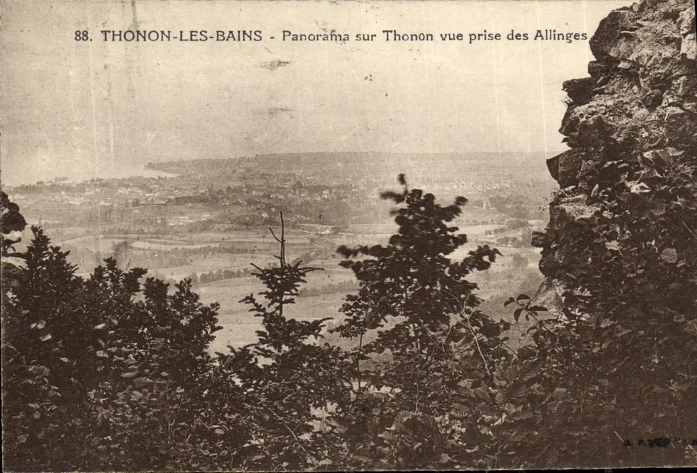 Thonon-les-Bains — Panorama von Thonon aus den Allinges gesehen — A.P. 88 - Vorderseite