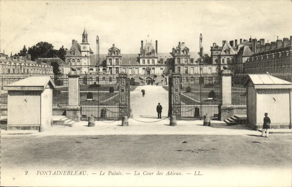 Fontainebleau — Das Schloss — Der Abschiedsplatz — LL. — n°2 - Vorderseite