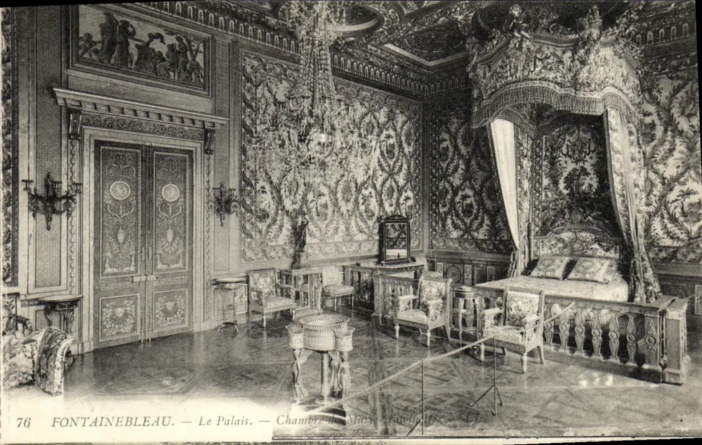 Fontainebleau — Das Schloss. — Zimmer von Marie-Antoinette — Verlag LL, n° 76 - Vorderseite