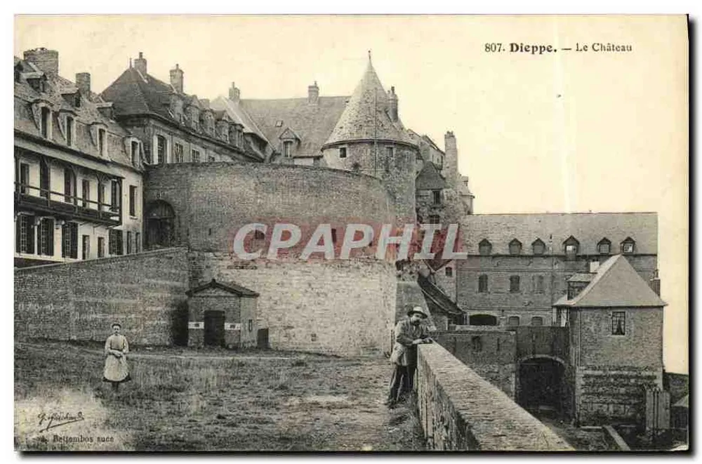 Dieppe — O Castelo — G. Hérisson, n° 807 - Frente