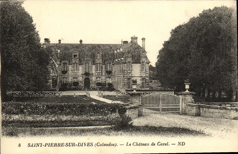 SAINTE-PIERRE-SUR-DIVES (Calvados) — Schloss Carel - Vorderseite