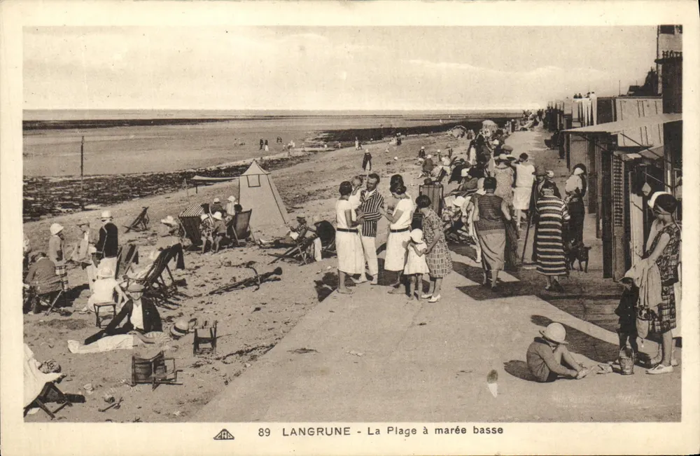 Langrune - A Praia com maré baixa — editor ARB, n° 89 - Frente