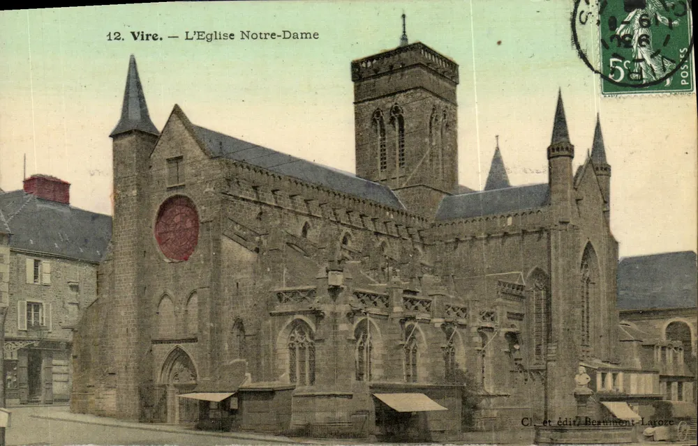 Vire — De Kerk van Onze Lieve Vrouw — Cl. en uitg. Beaumont-Laroze - Voorkant