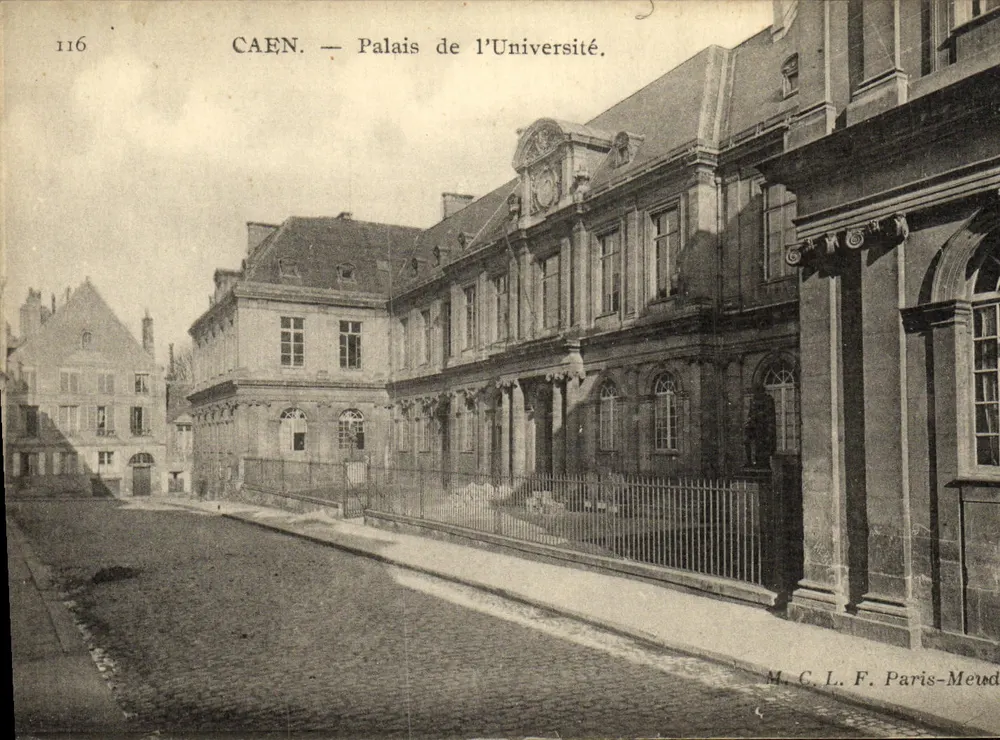 Caen — O Palácio da Universidade — M. C. L. F. Paris-Meudon - Frente