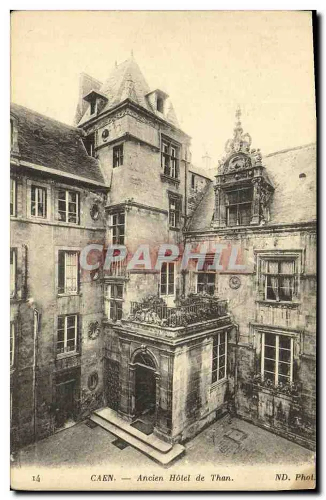 Caen — Antigo Hotel de Than — ND. Fot. - Frente