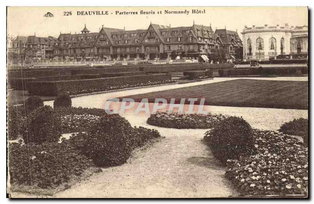 Deauville - Blütenbeete und Hotel Normandy — Verlag C. Alsacienne des Arts Mécaniques, Straßburg - Vorderseite