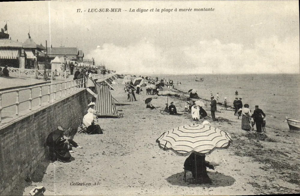 Luc-sur-Mer — Die Dammwand und die Strandpromenade bei Ebbe — Sammlung AD - Vorderseite