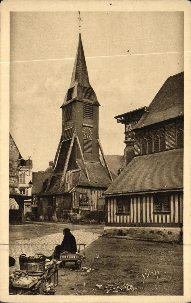 Honfleur — Igreja de Santa Catarina — Edifício gótico construído pelos carpinteiros de Honfleur - Frente