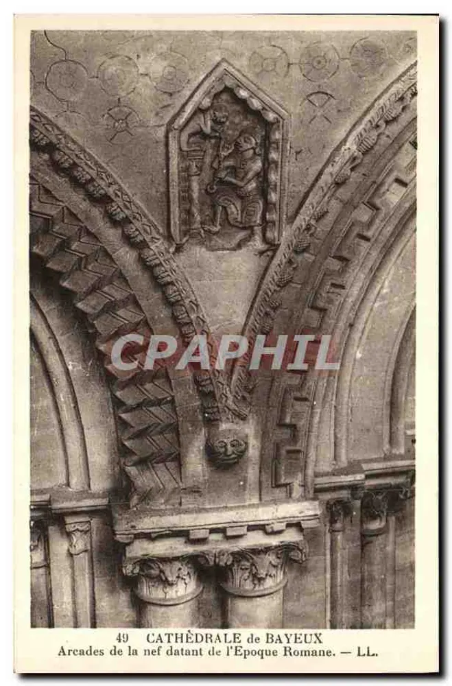 Bayeux-Kathedrale — Romanische Arcaden der Kirche — LL. - Vorderseite
