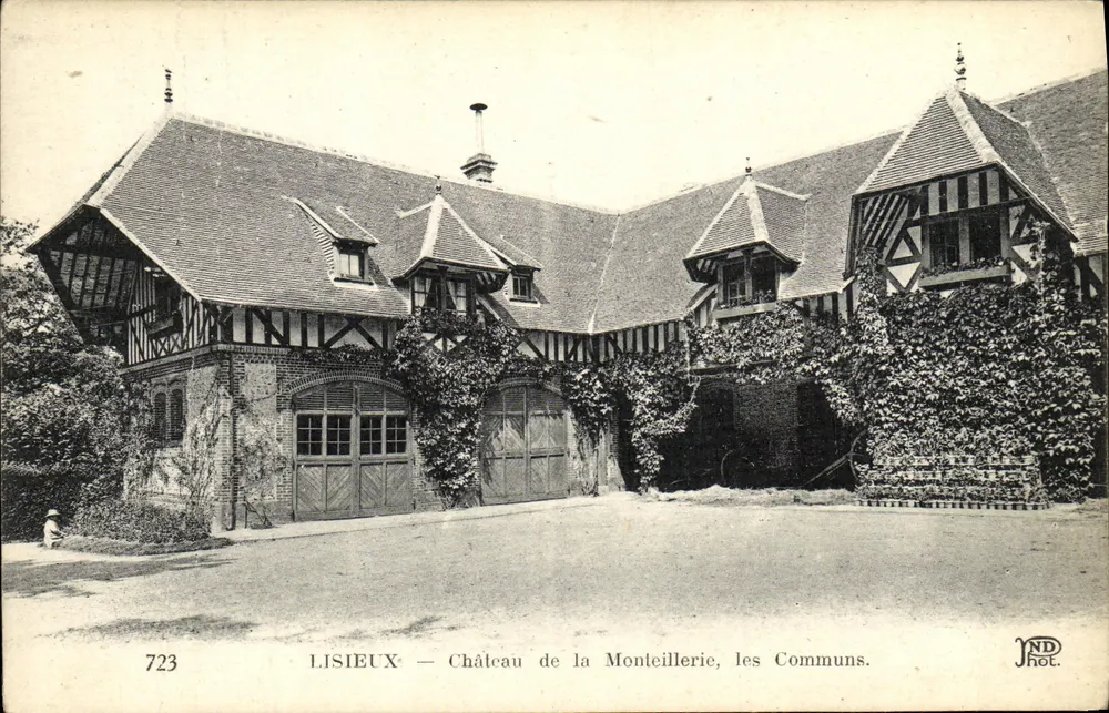 LISIEUX — Château de la Monteillerie, les Communs — ND Phot. - Vorderseite