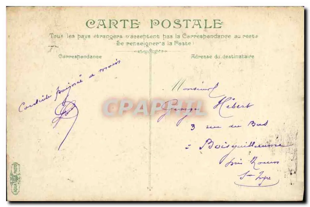 Trouville. A Ponte de Promenada — vista da ponte com bandeiras e passeantes — editor L.V. C.°, n° 1598 - Verso
