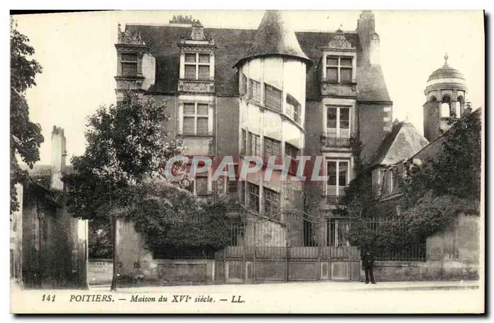 Poitiers — Casa do século XVI — LL. n° 141 - Frente