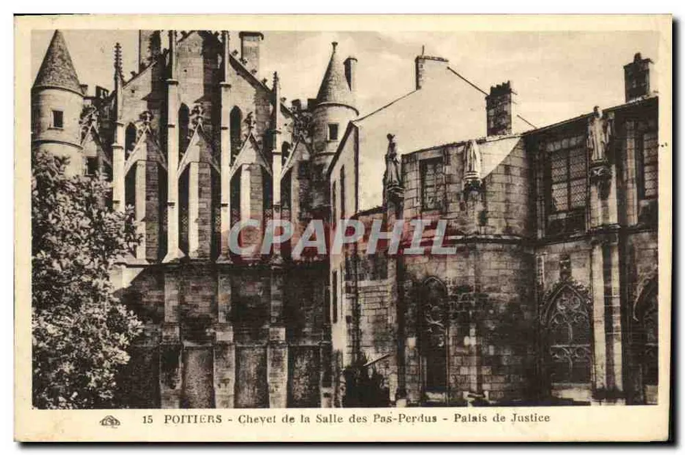 Poitiers - Schloss der Salle des Pas-Perdus - Justizpalast - Vorderseite