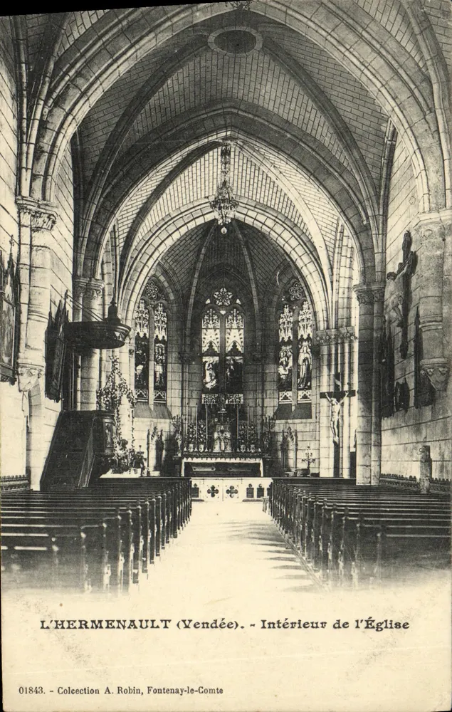 L'HERMENAUT (Vendée) — Binnenkant van de Kerk — Collectie A. Robin, Fontenay-le-Comte, n° 01843 - Voorkant