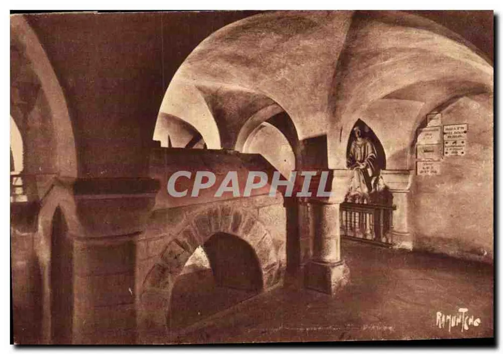 Crypte de l'Église — Crypte de l'Église (VIIe et XIe s.) où fut enterré St Philbert — Éditions Artistiques Raymond Bergevin - Frente