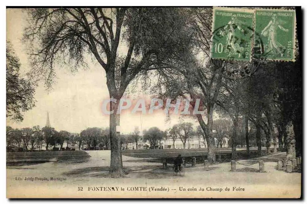 Fontenay-le-Comte (Vendée) — Un angolo del Campo dei Fierai — Lille, Joly-Pompin, Mortagne - Recto
