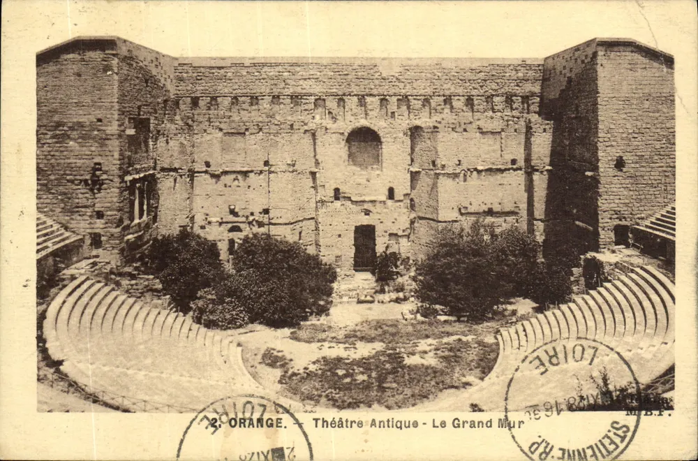 Orange - Antikes Theater - Der Große Wall - Vorderseite