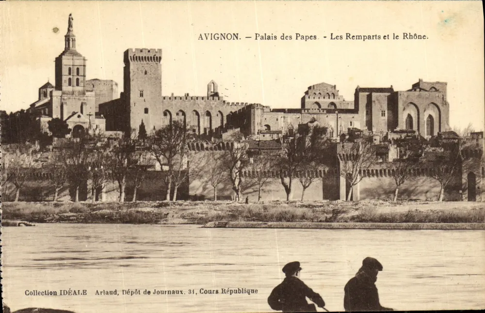 Avignon — Palais des Papes — Les Remparts et le Rhône — Collection IDÉALE, Arlaud, Dépôt de Journaux, 31, Cours République - Vorderseite