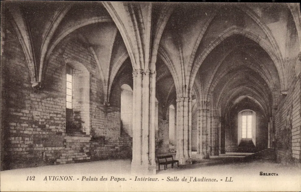 Avignon - Palais des Papes - Innenraum - Salle de l'Audience - Selecta - Vorderseite