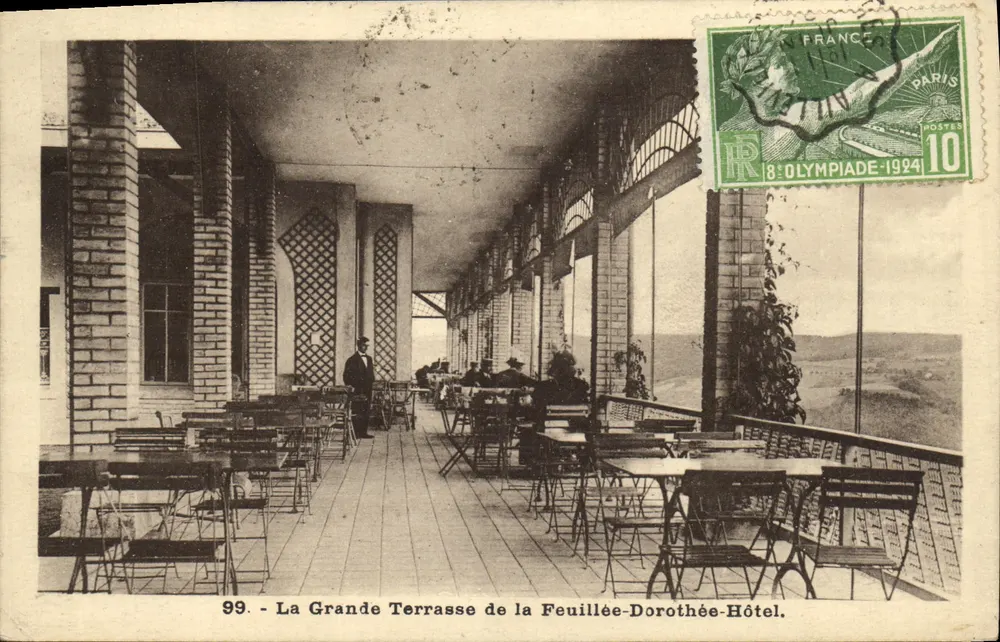 Die große Terrasse des Hotels Feuillée-Dorothée — Paris — unbekannter Verlag, Nr. 99 - Vorderseite