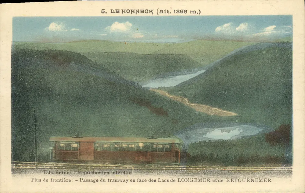 Der Hohneck (Höhe 1366 m.) — Tramway-Stop vor den Seen Longemer und Retournemer — Edit Bernez - Vorderseite