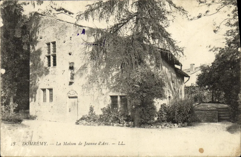 Domrémy — Das Haus der Jeanne d'Arc — LL. n°13 - Vorderseite