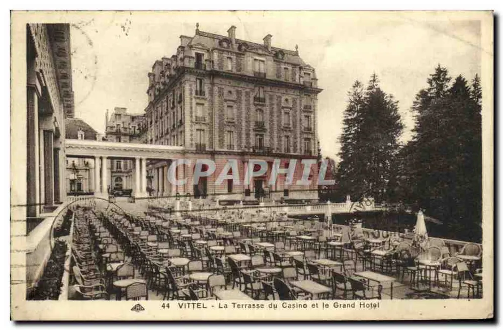 Vittel - Die Terrasse des Casinos und das Grand Hotel — Antike Ansichtskarte n°44, Verlag Vittel - Vorderseite