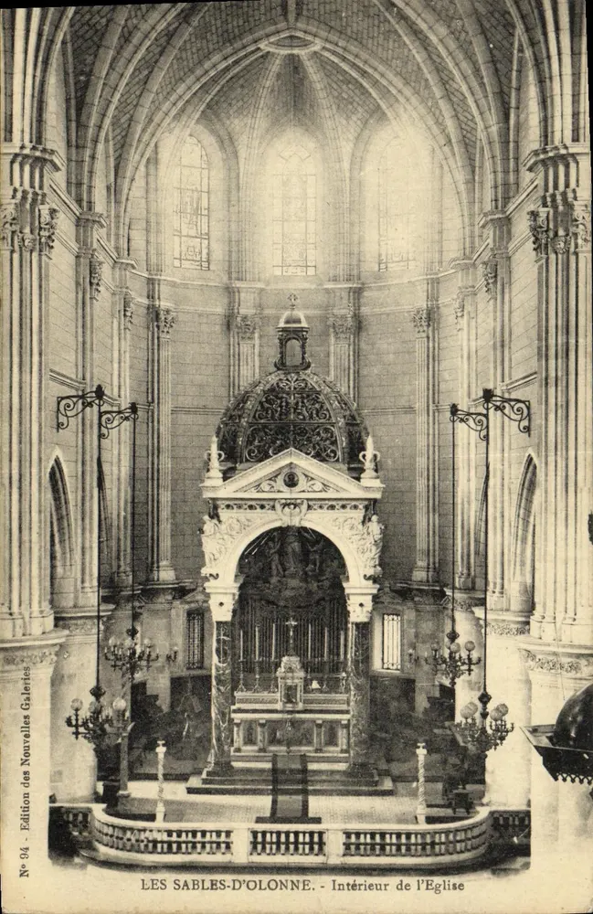 Les Sables-d'Olonne - Interno della Chiesa — Edizione delle Nuove Gallerie, N° 94 - Recto