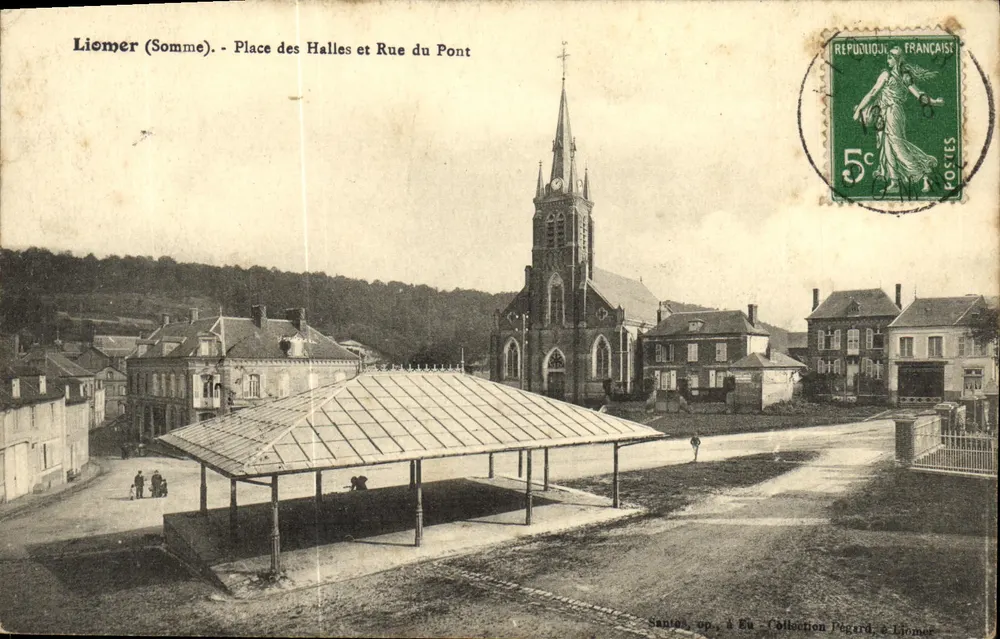 Liomier (Somme) - Place des Halles und Rue du Pont — Verlag Santas, op. & Fa - Sammlung Pégard & Liomer - Vorderseite