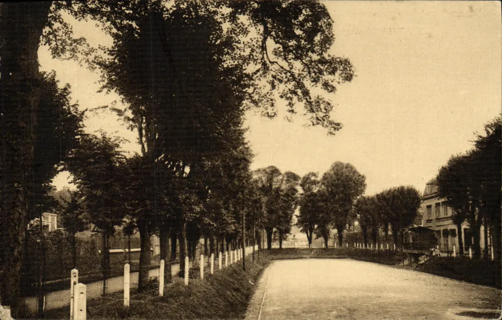 Nesle (Somme) — Promenade der Mauern — Le Jeu de Paume — Cliché David, in Nesle - Vorderseite