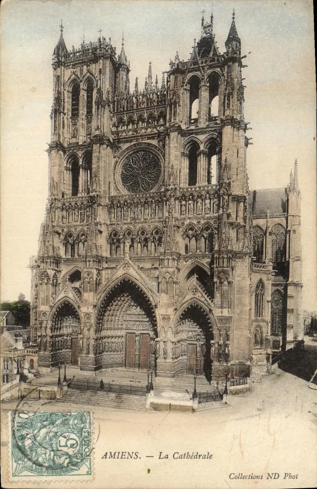 Amiens — A Catedral — Collections ND Phot - Frente