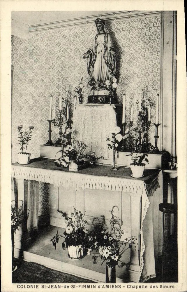 Kapelle der Schwestern — Kolonie St-Jean-de-St-Firmin, Amiens — Foto H. Millet - Vorderseite