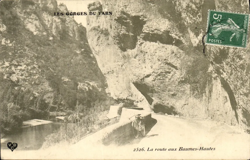 Die Tarnschlucht — Die Straße zu den Baumes-Hautes — V.D.C. Nr. 2526 - Vorderseite