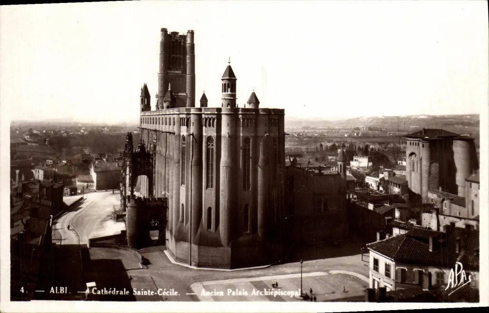 Albi — Kathedrale Sainte-Cécile und ehemaliger Archiepiskopaler Palast — APAS - Vorderseite