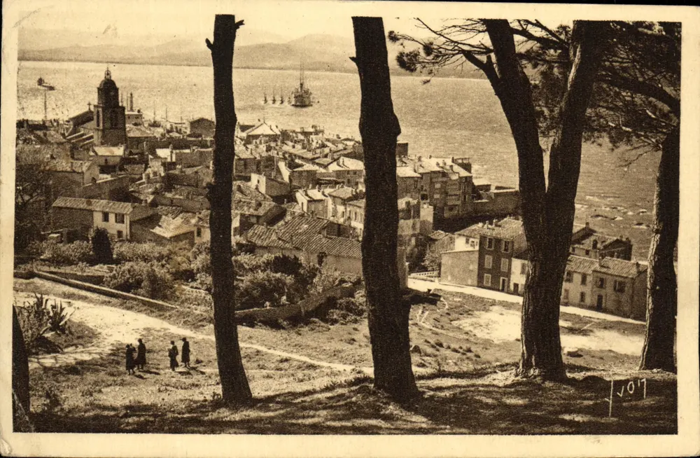 Vue générale de Saint-Tropez — éditeur Les Éditions d'Art N. Paris, n° 250 - Frente