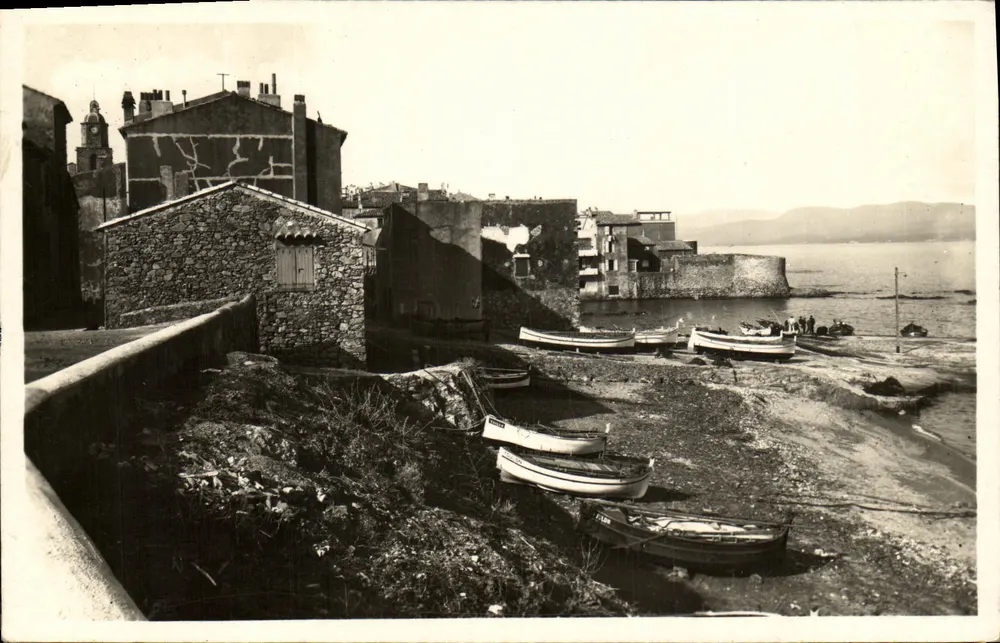 Saint-Tropez - A Ponta — As Edições Impératrices da Rússia, Nice — n° 1-40 - Frente