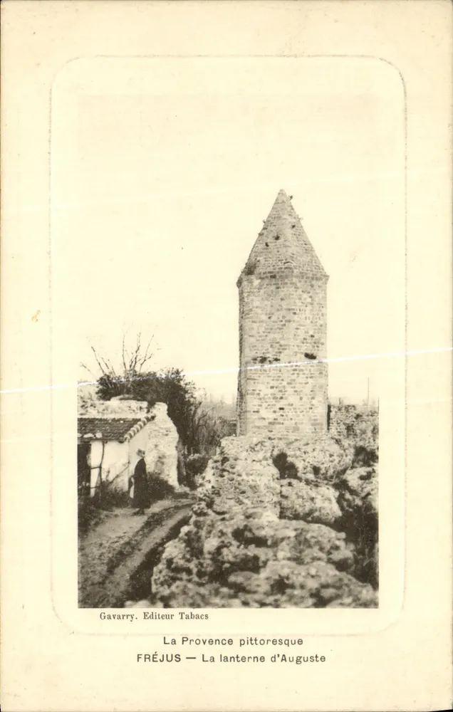 Fréjus — A lanterna de Augusto — Editor Tabacs - Frente