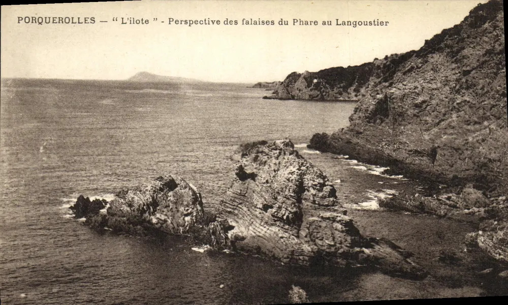 Porquerolles — L'ilote — Blick auf die Klippen des Leuchtturms bei Langoustier - Vorderseite