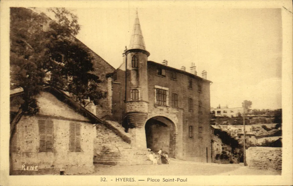 Hyères — Praça Saint-Paul — Bagarry filho e Cia, editor. Hyères - Frente