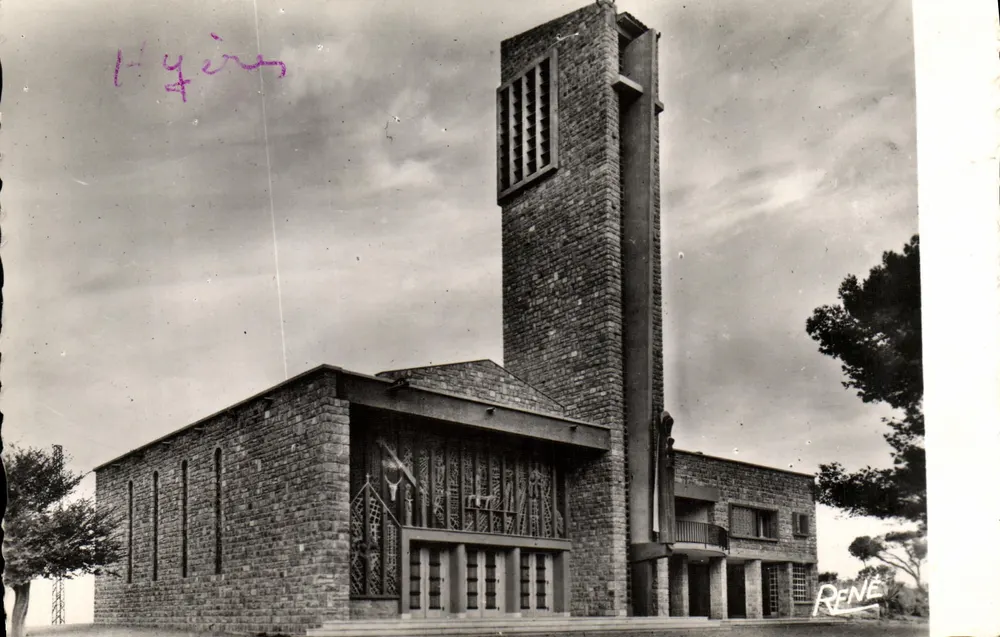 Santuário de Nossa Senhora da Consolação — Hyères — Studio Bagarry - Frente
