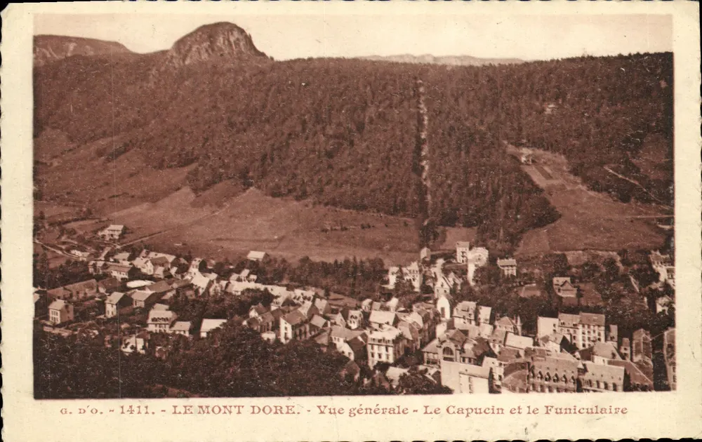 Mont Dore - Allgemeiner Blick - Der Capucin und der Seilbahn - g.d.o. - 1411 - Vorderseite