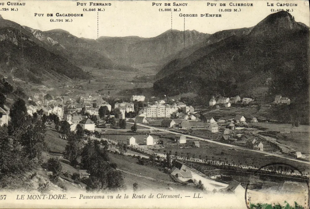 Mont Dore — Panoramablick von der Straße nach Clermont — LL. - Vorderseite