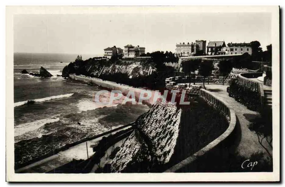 Cap — Blick auf die Gärten und Villen von Biarritz — C.A.P. Paris - Vorderseite